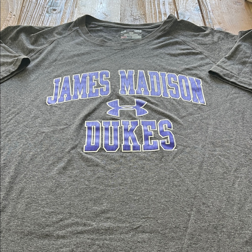 Under Armour Gray and Purple James Madison Dukes shirt and hat - Picture 3 of 9